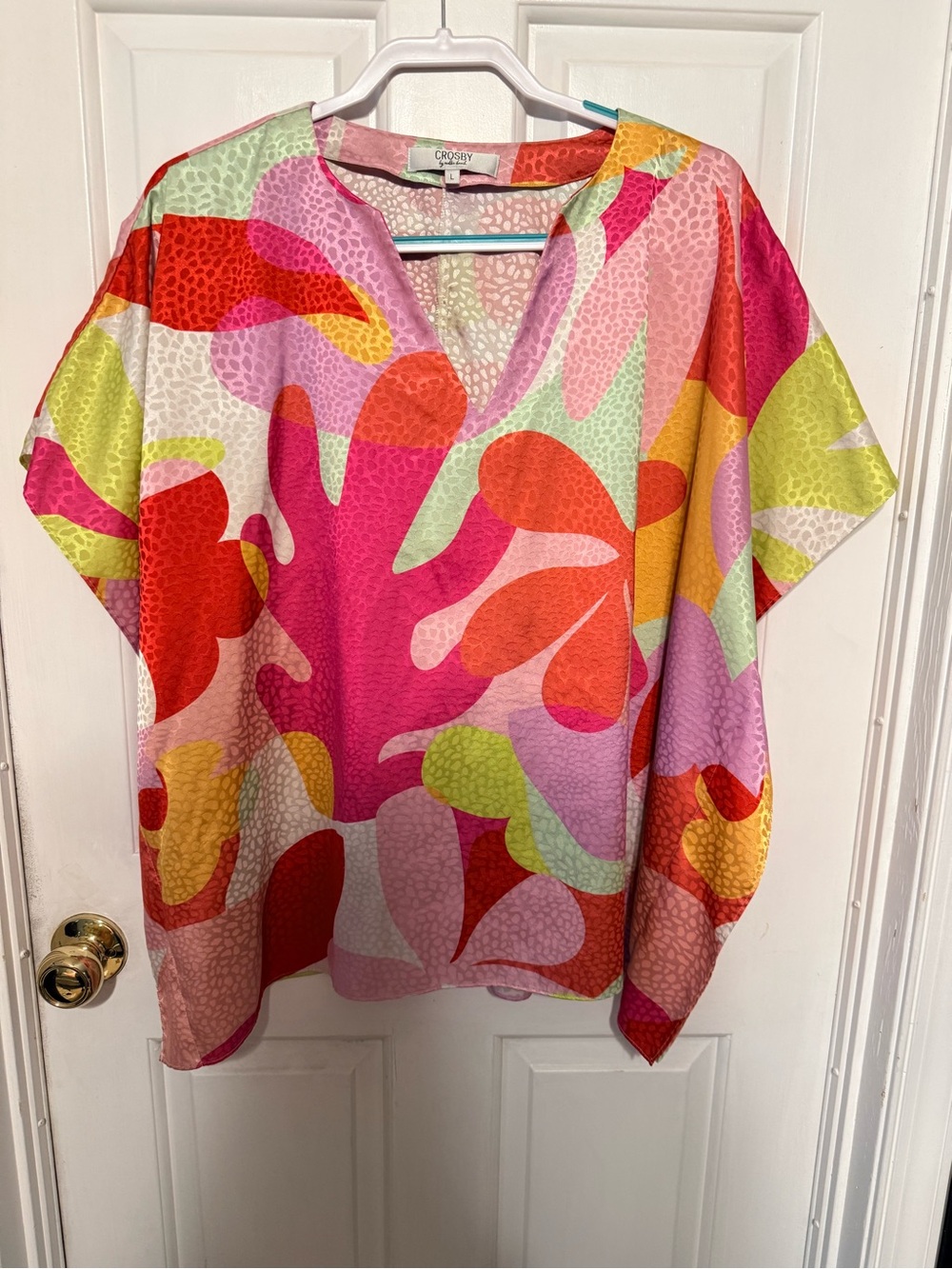 CROSBY by Mollie Burch Pink Multi Abstract Floral V-Neck Tunic